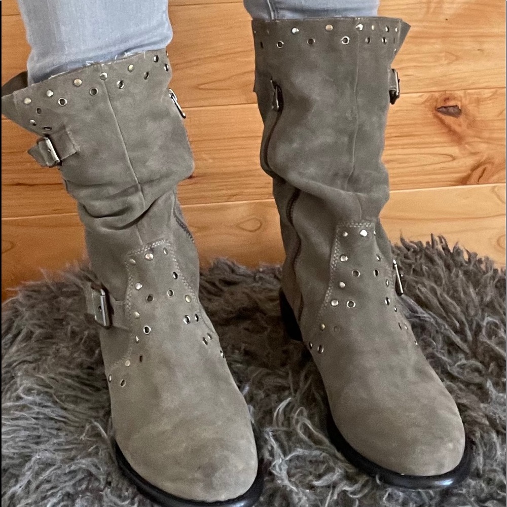Juicy Couture Giordana grey suede studded boots - Picture 4 of 13